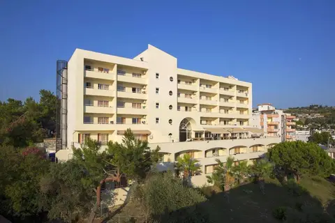 Tuntas Family Suites Kusadasi in Kuşadası — foto 10