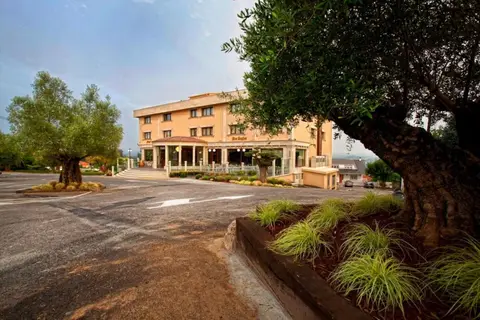 Hotel Os Olivos in Bergondo — foto 2