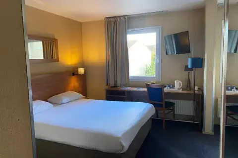 Disneyland Paris per bus - Hotel Tulip voorheen Kyriad Torcy in Coupvray — foto 3
