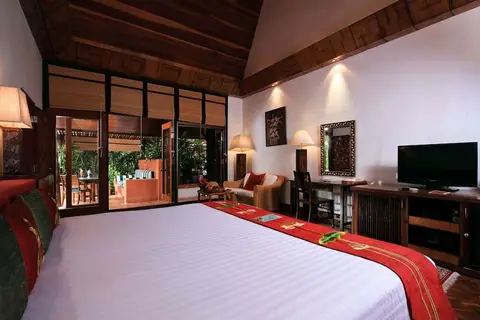 Mom Tris Villa Royale in ตำบลกะรน — foto 25