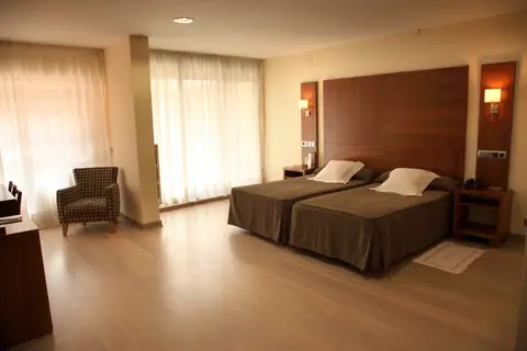 Hotel Cesaraugusta in Zaragoza — foto 16