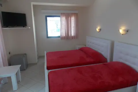Hotel Kompleks Joni in Saranda — foto 15