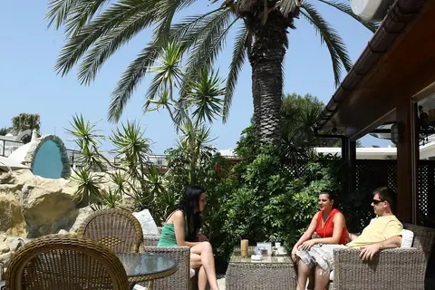 Dionysos Central Hotel in Paphos — foto 20