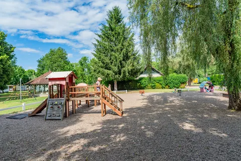 Camping Le Val De Bonnal foto 9