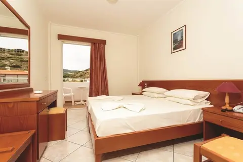 Kamari Bay in Kamari Bay Hotel, foto 8