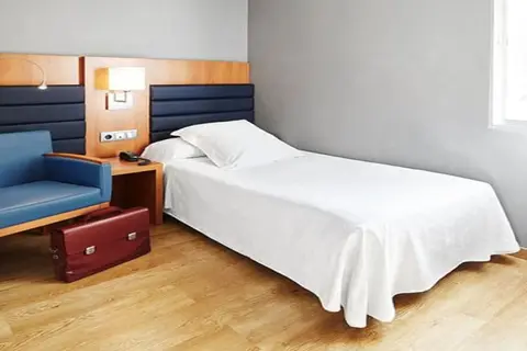 Barcelona Century Hotel in Barcelona — foto 7