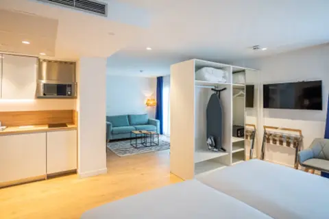 abba Apartments Playa de Gros in San Sebastian — foto 6
