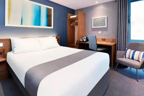 Travelodge Plus Dublin City Centre in Dublin — foto 27