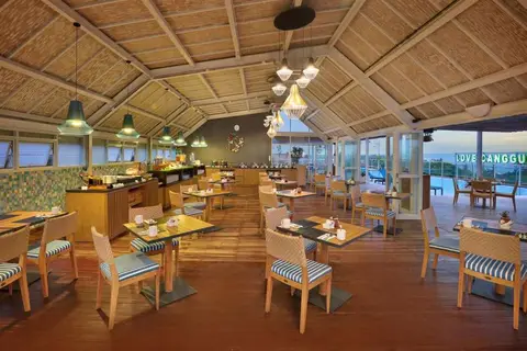 Aston Canggu Beach Resort in Canggu — foto 7