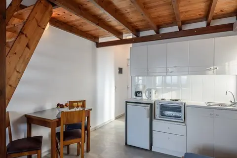 Kostakis Beach Apartments in Γεράνι — foto 11
