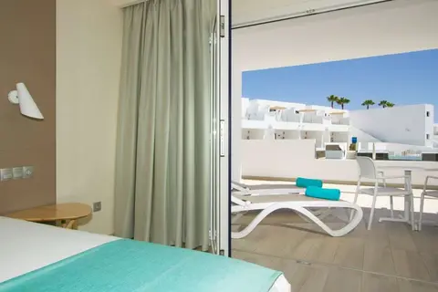 Aqua Suites Hotel Boutique in Puerto del Carmen — foto 17
