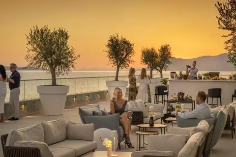 Khalani Beach Hotel in Makarska — foto 17