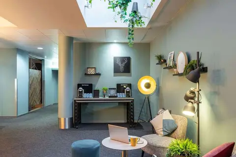 Novotel Edinburgh Centre in Edinburgh — foto 17