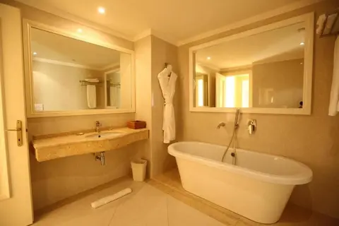 Palace Hotel & SPA in Golem — foto 3