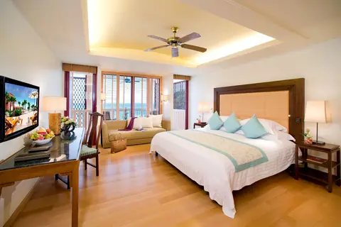 Centara Grand Beach Resort Phuket in ตำบลกะรน — foto 8