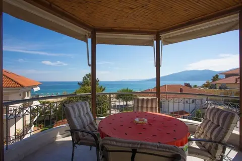 Villa Amalia Sun Beach in Νέα Βρασνά — foto 14