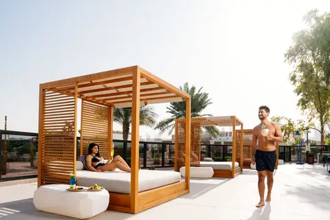 Rove La Mer Beach, Jumeirah in Dubai — foto 12
