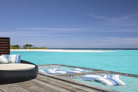 NH Collection Maldives Havodda Resort in Gaaf Dhaal Atoll Education Centre, foto 14