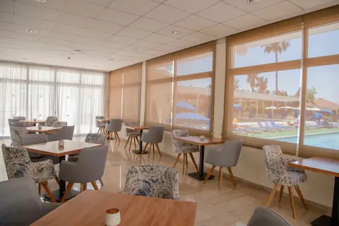 Kissos Hotel in Paphos — foto 10