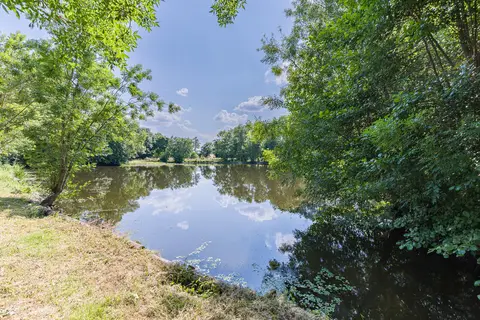 Camping Le Domaine De La Brèche in Varennes-sur-Loire — foto 23