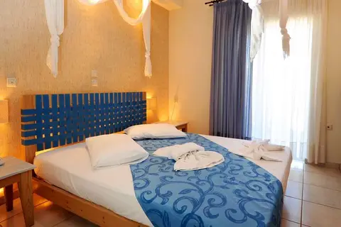 The Boutique Louloudis in Σκάλα Ραχωνίου — foto 24