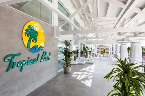 Tropical Park Hotel in Adeje — foto 14