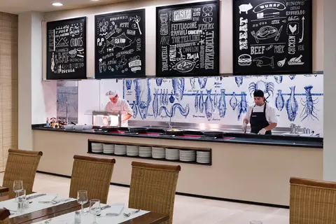 Hotel H10 Salauris Palace in Salou — foto 16
