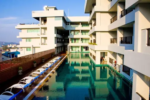 Casa Del M Resort in ตำบลป่าตอง