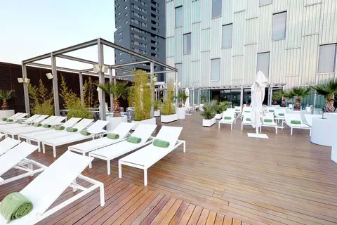 The Level at Melia Barcelona Sky in Barcelona — foto 19