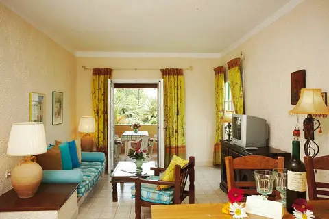 St. George's Bay Country Club & Spa in Αχαράβη — foto 10