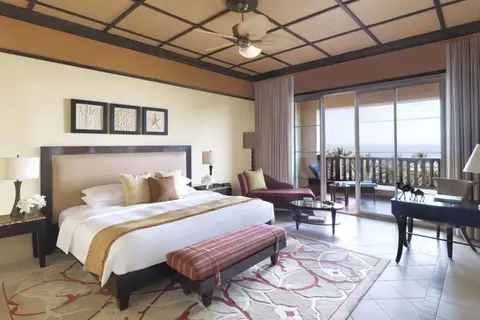 Desert Islands Resort & Spa by Anantara in صير بني ياس — foto 2