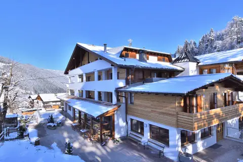 Hotel Monte Paraccia in Mareo - Marebbe - Enneberg