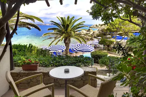 Grand Hotel Smeraldo Beach in Baja Sardinia — foto 23
