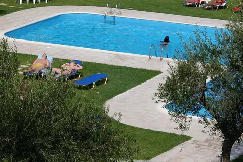 TIME TO SMILE Saint Nicholas Hotel in Corfu — foto 15