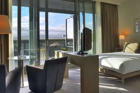 The Gibson Hotel in Dublin — foto 12