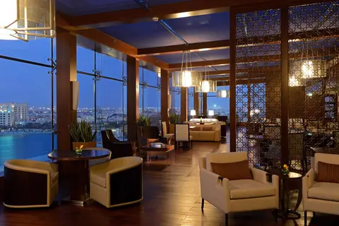The Ritz-Carlton Abu Dhabi Grand Canal in Abu Dhabi — foto 9