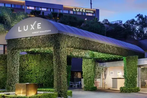 Luxe Sunset Boulevard in Los Angeles