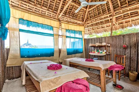 Sun Bay Mlilile Beach Hotel in Matemwe Beach Village — foto 25