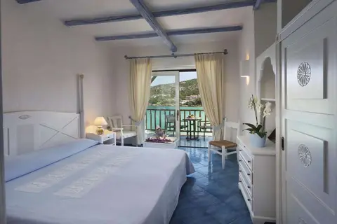 Club Hotel Baja Sardinia in Baja Sardinia, foto 3