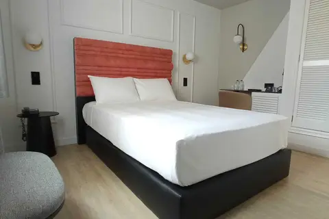 Hotel Inca in Zaragoza — foto 19