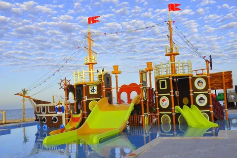 Titanic Royal & Aqua Park in Al Hadaba — foto 5