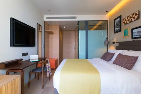 Hotel Indigo Larnaca in Larnaca — foto 4