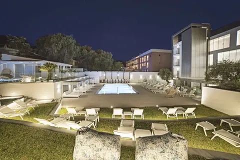 Ray Hotel Corfu in Korfoe — foto 10