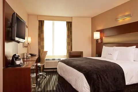 DoubleTree by Hilton New York Downtown in New York — foto 3