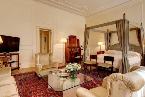 Grand Hotel Plaza in Rome — foto 21