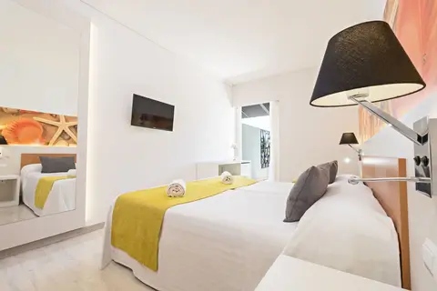 azuLine Hotel Pacific in Sant Antoni de Portmany — foto 23