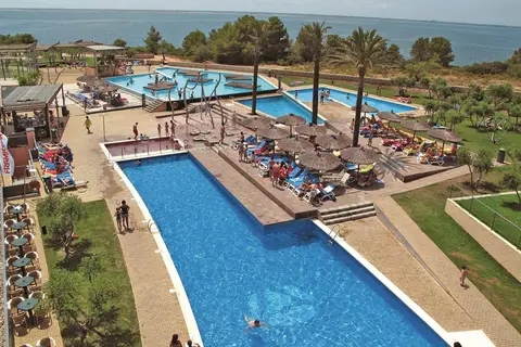Ohtels Les Oliveres in el Perelló — foto 6