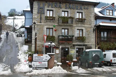 Hosteria Peña Sagra in Cillorigo de Liébana