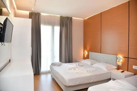 Hotel Edart in Durres — foto 8