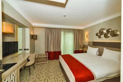 Mare Park Hotel in Fatih — foto 17